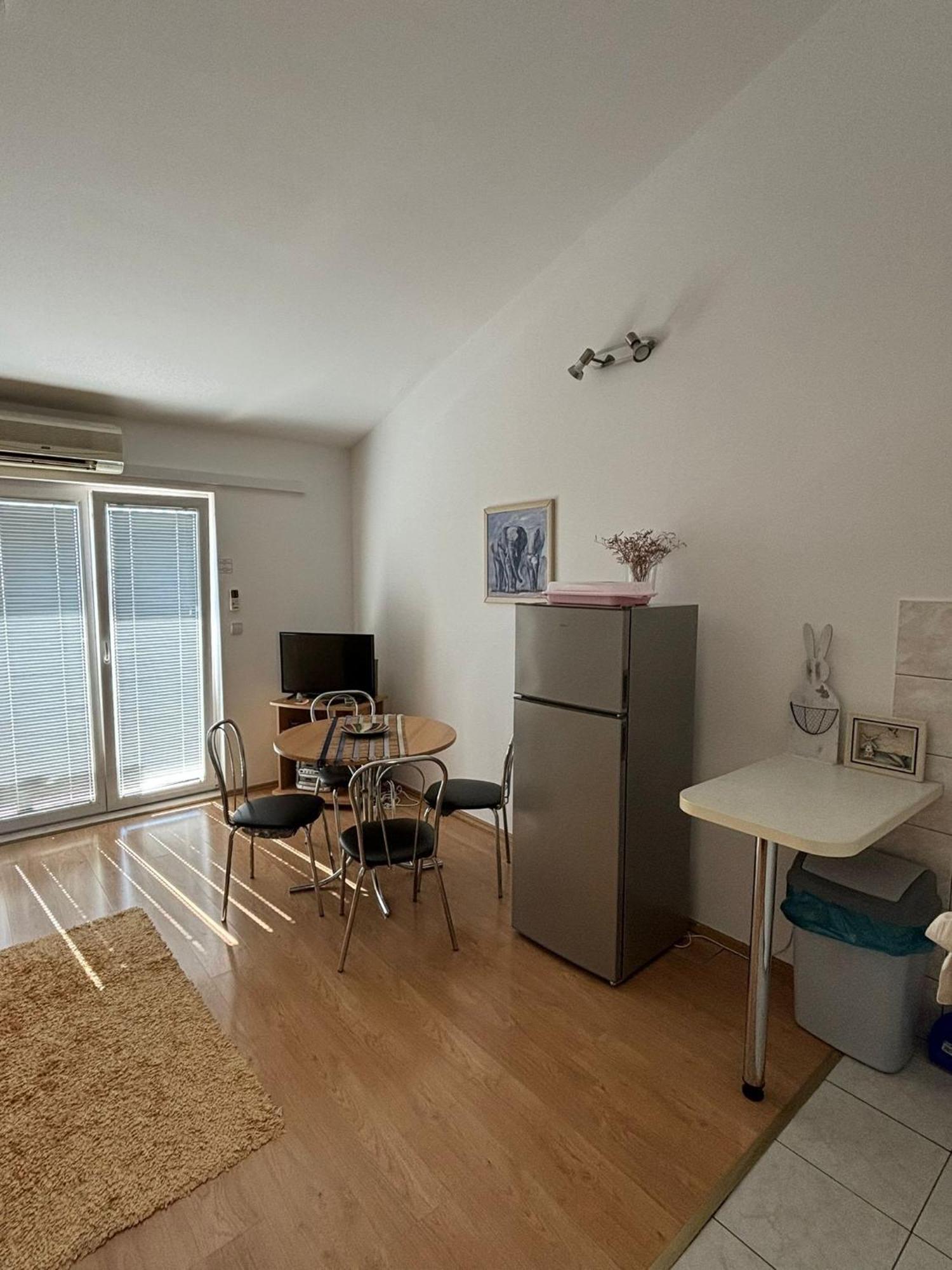 Apartments By The Sea Sumpetar, Omis - 2808 Esterno foto